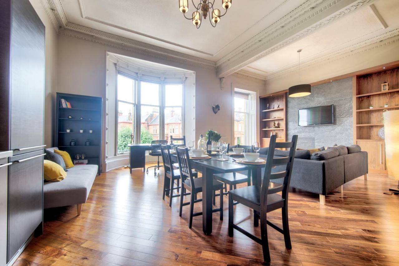32 Victoria Crescent Road Apartment Glasgow Bagian luar foto